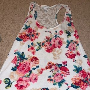 Floral lace tank top